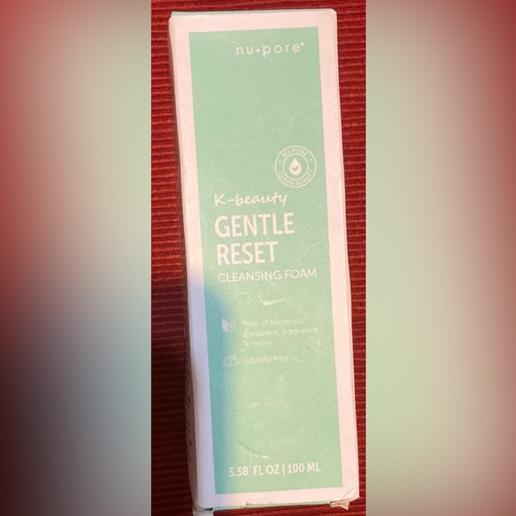 NWT Nu-Pore K Beauty Gentle Reset Cleansing Foam 3.38 fl oz - Picture 2 of 9